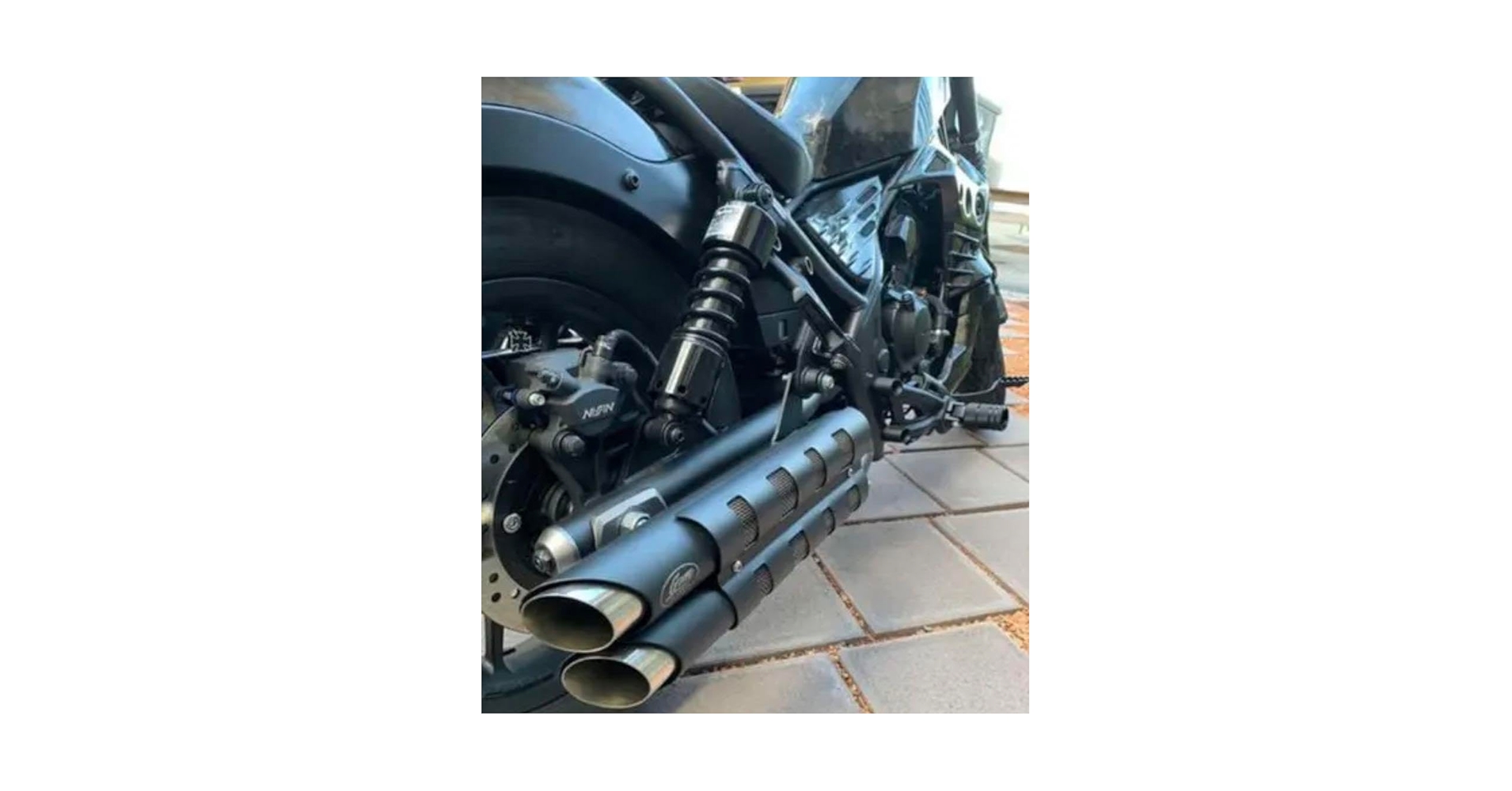 24時間以内発送　新品レブル250-500用　マフラーgem speed製 V2 最安値！！ レブル250-500用 マフラー gem speed製 V2 - メルカリ
